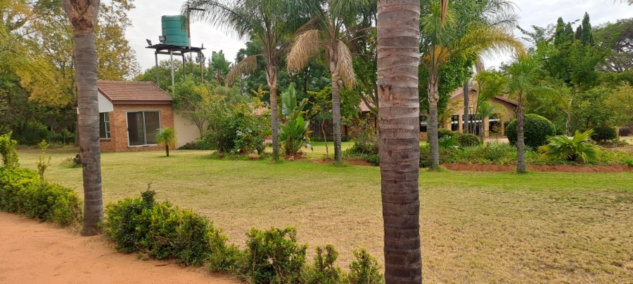 4 Bedroom Property for Sale in Modderfontein A H North West